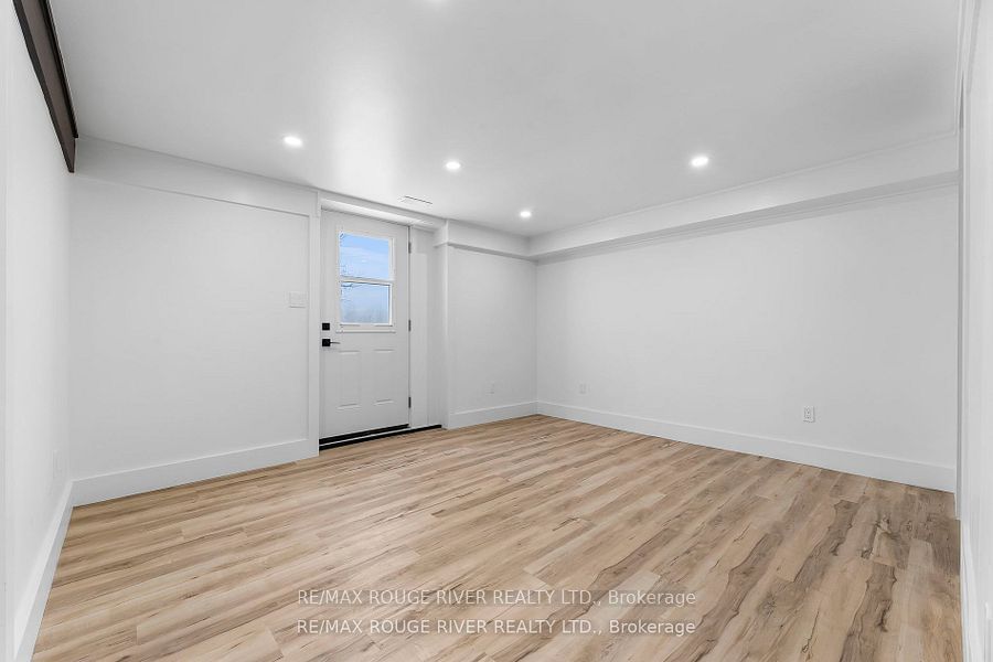 663 Sweet Road Property Photo 32