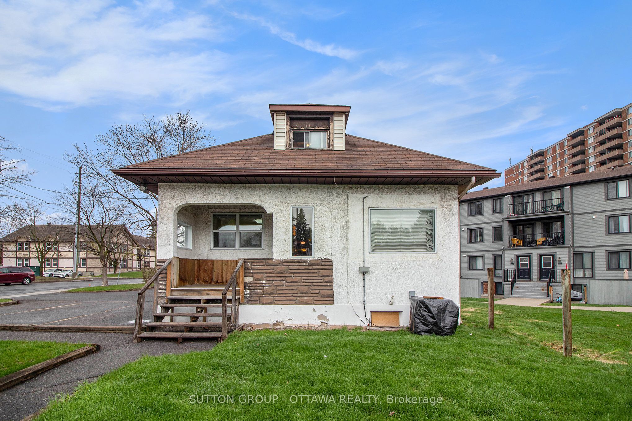 397 Montreal Property Photo 1