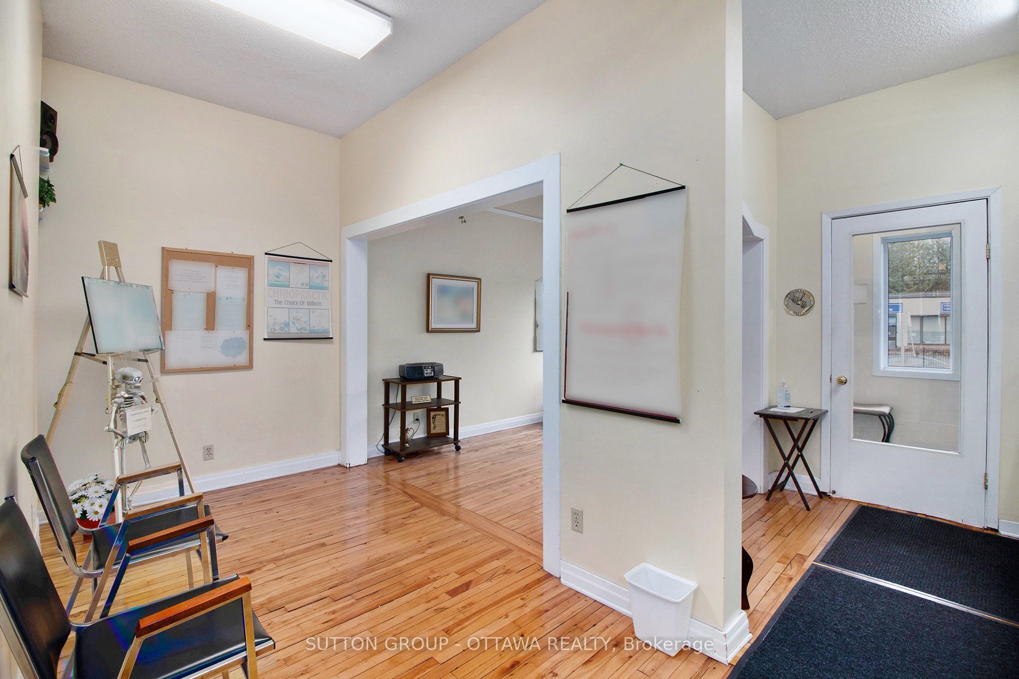 397 Montreal Road Property Photo 5