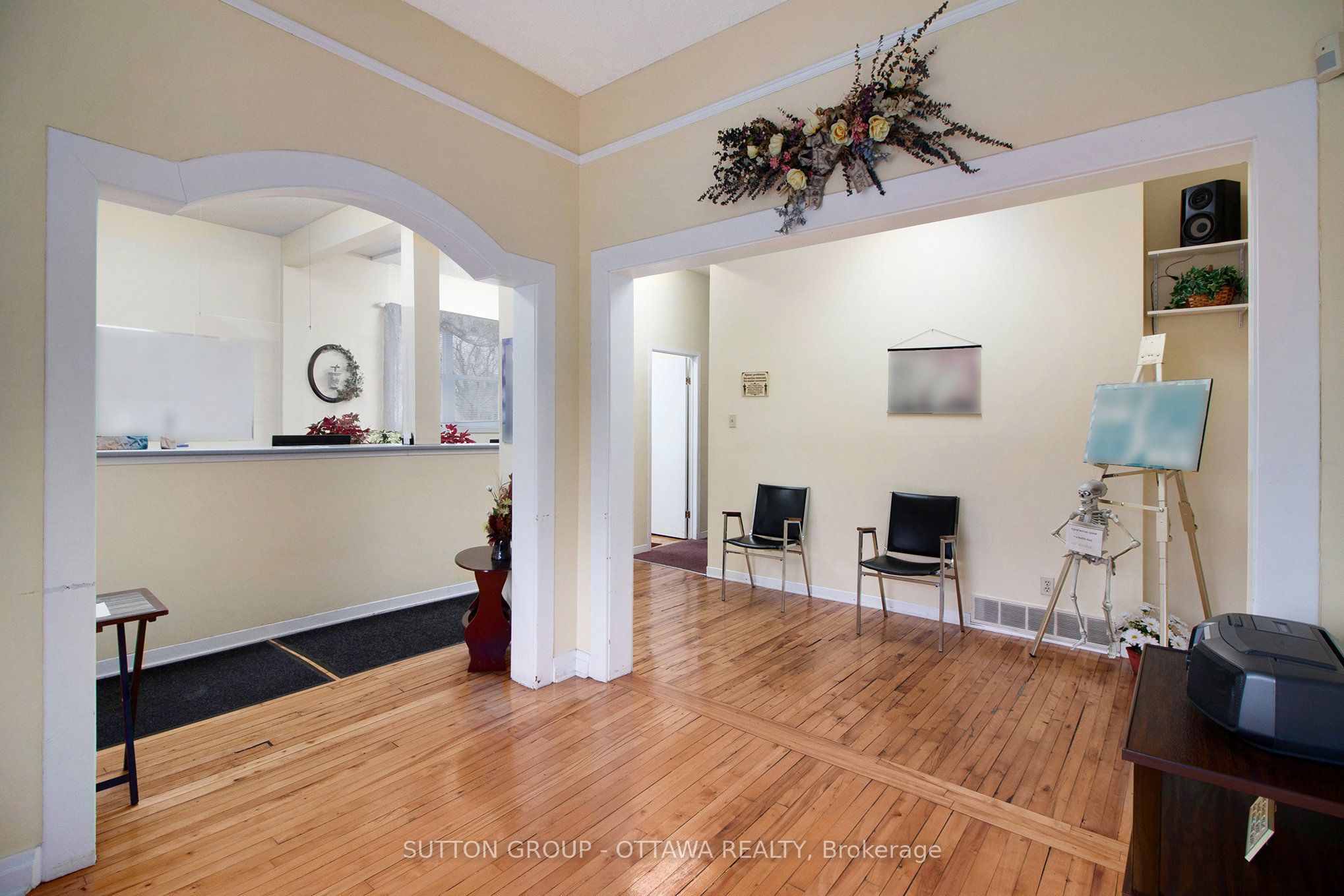 397 Montreal Road Property Photo 6