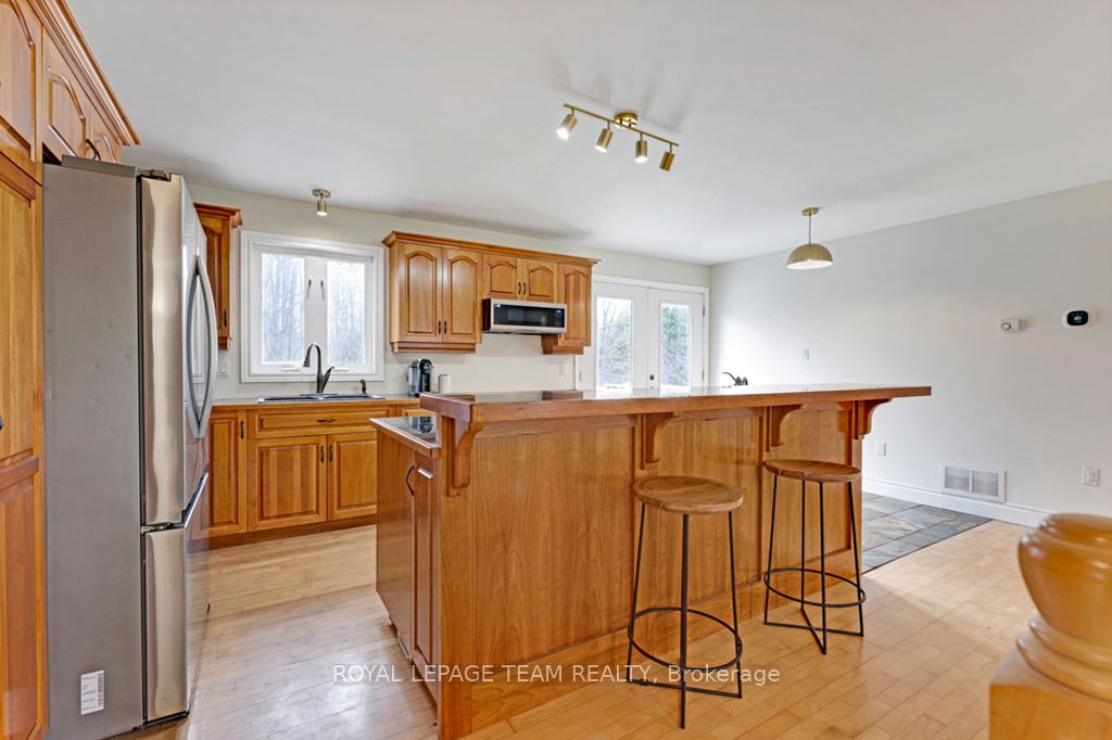11051 Cooper Road Property Photo 16