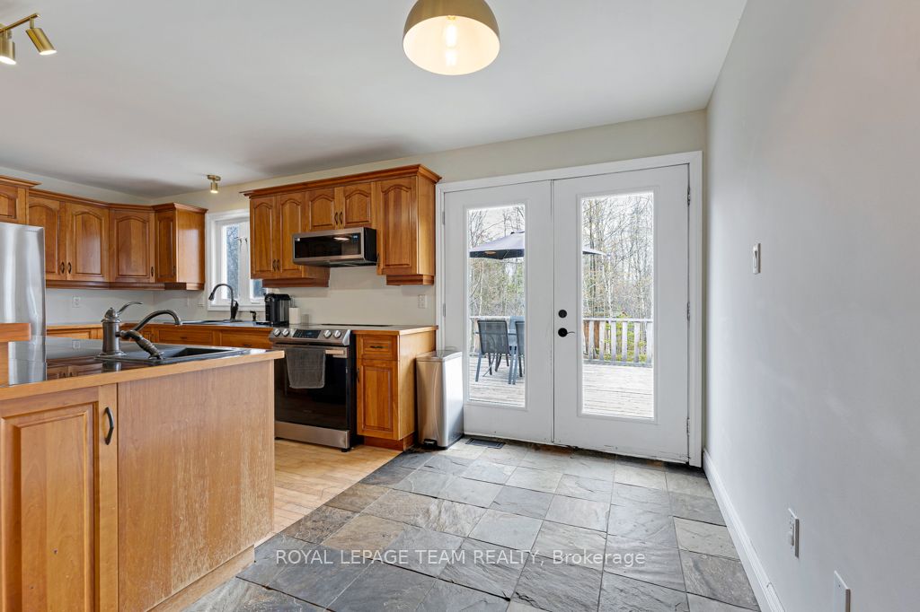 11051 Cooper Road Property Photo 18