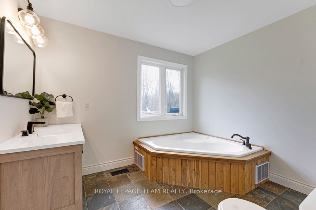 11051 Cooper Road Property Photo 34