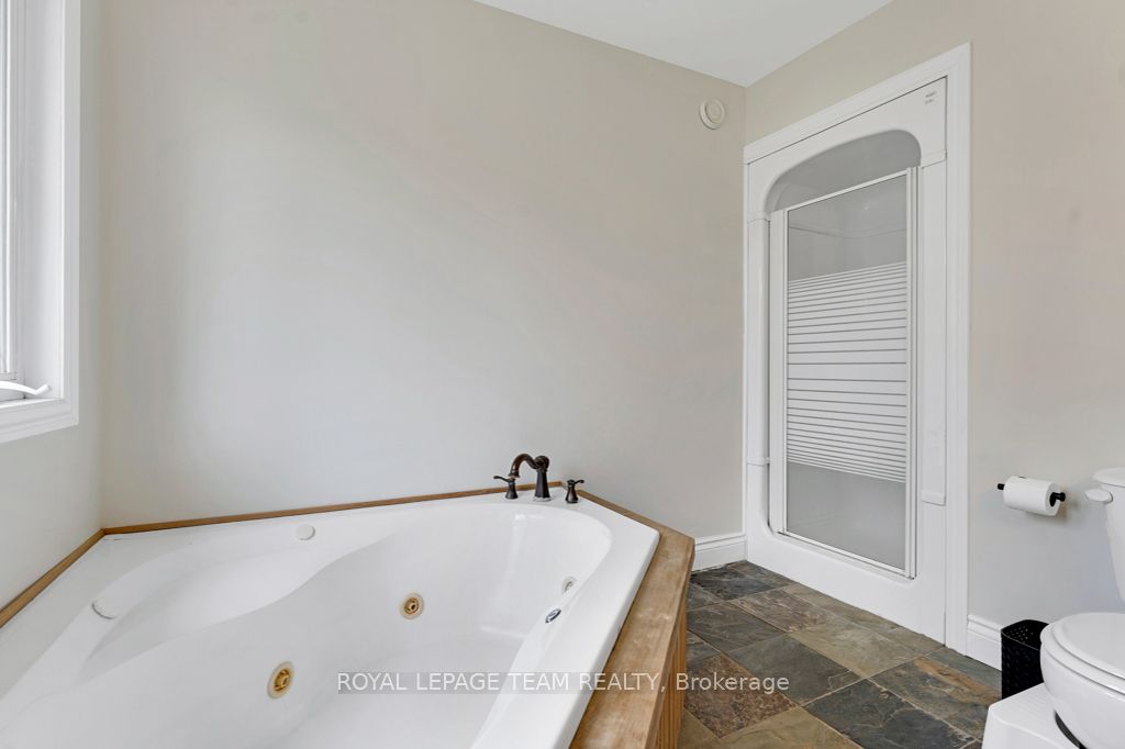 11051 Cooper Road Property Photo 35