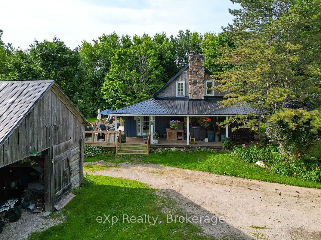 156639 Concession 7a Property Photo 1
