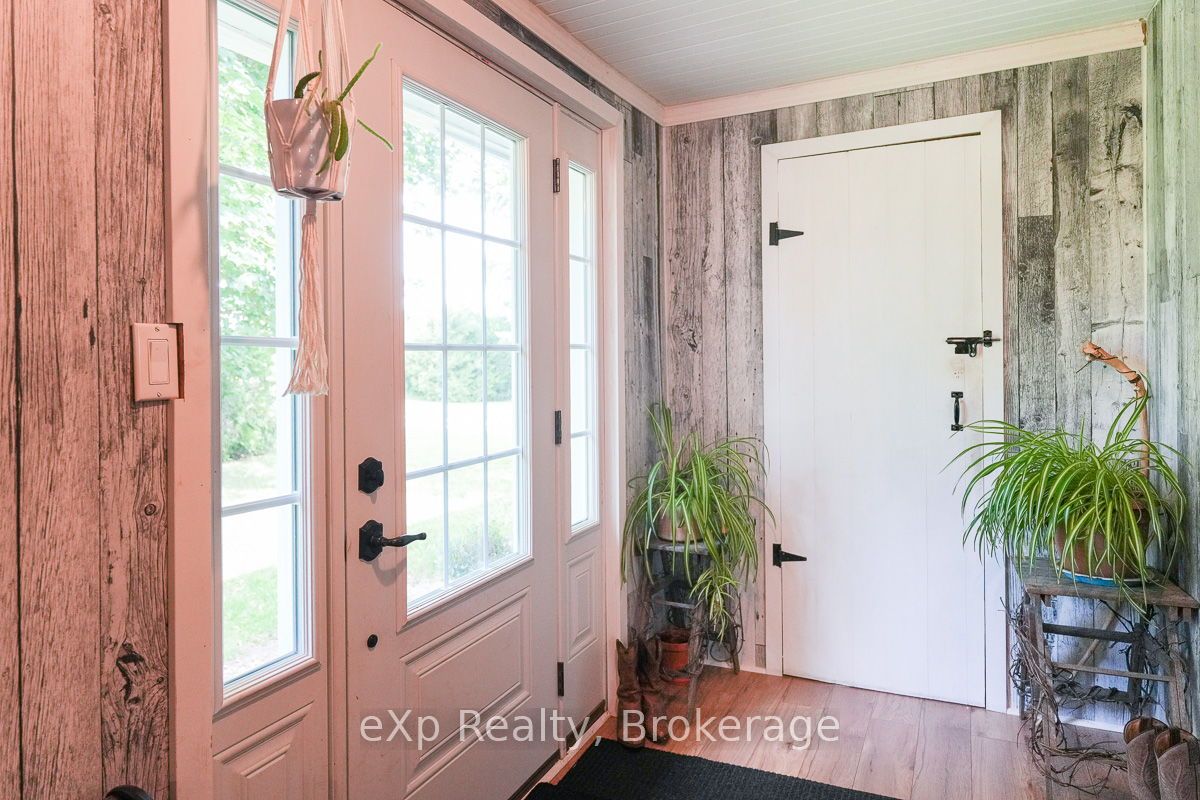 156639 Concession 7a Property Photo 3