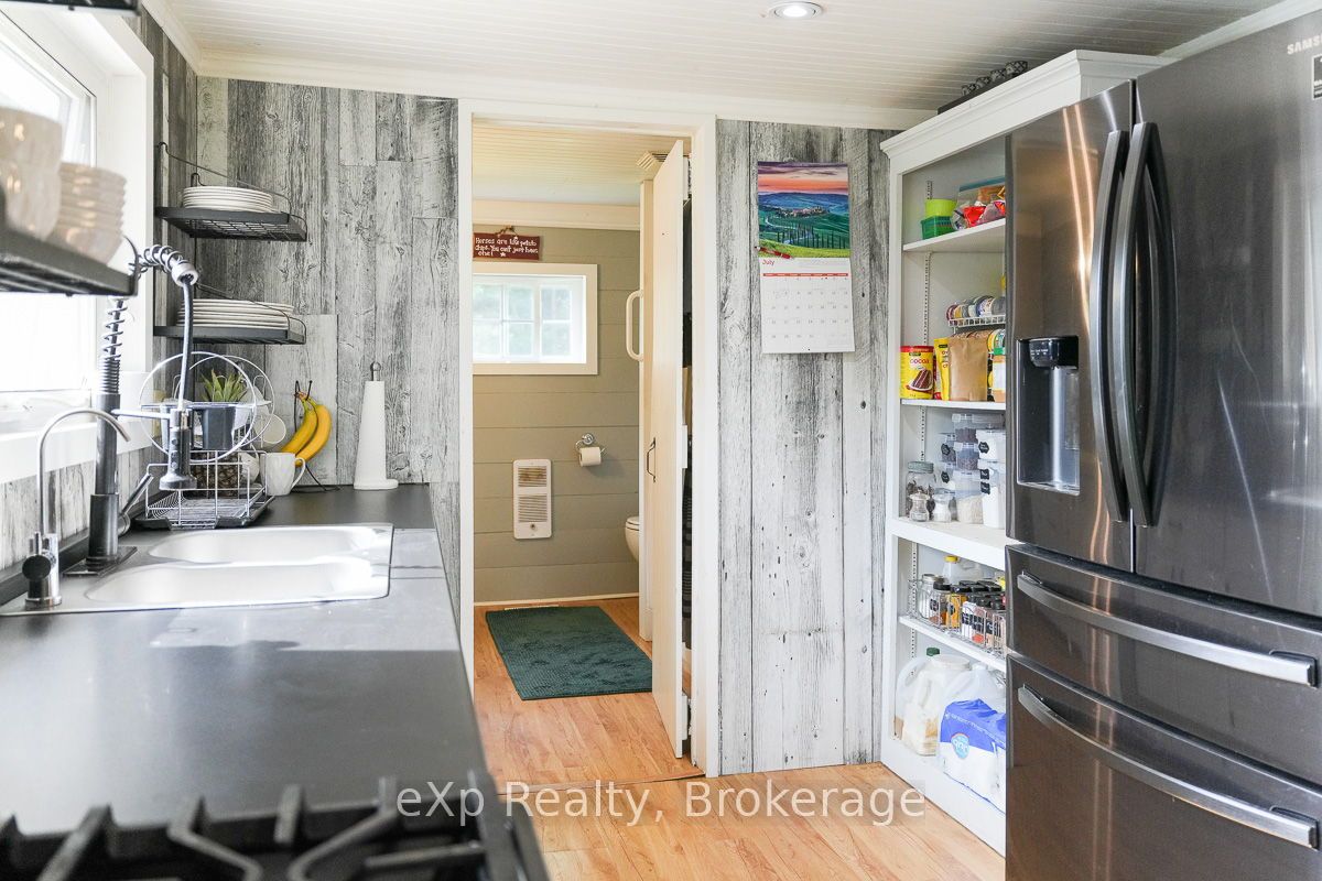 156639 Concession 7a Property Photo 16