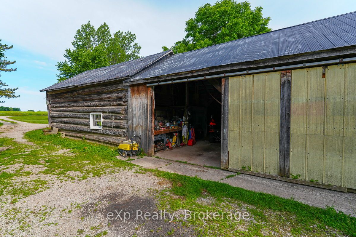 156639 Concession 7a Property Photo 35