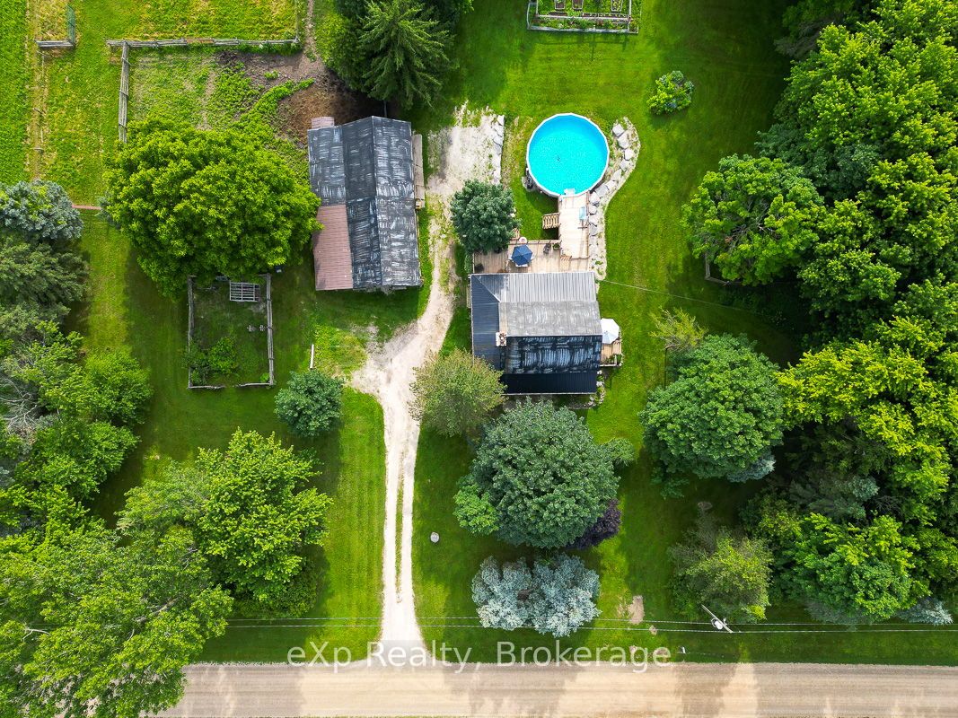 156639 Concession 7a Property Photo 37