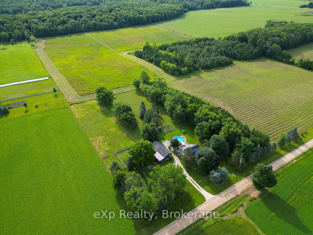 156639 Concession 7a Property Photo 40