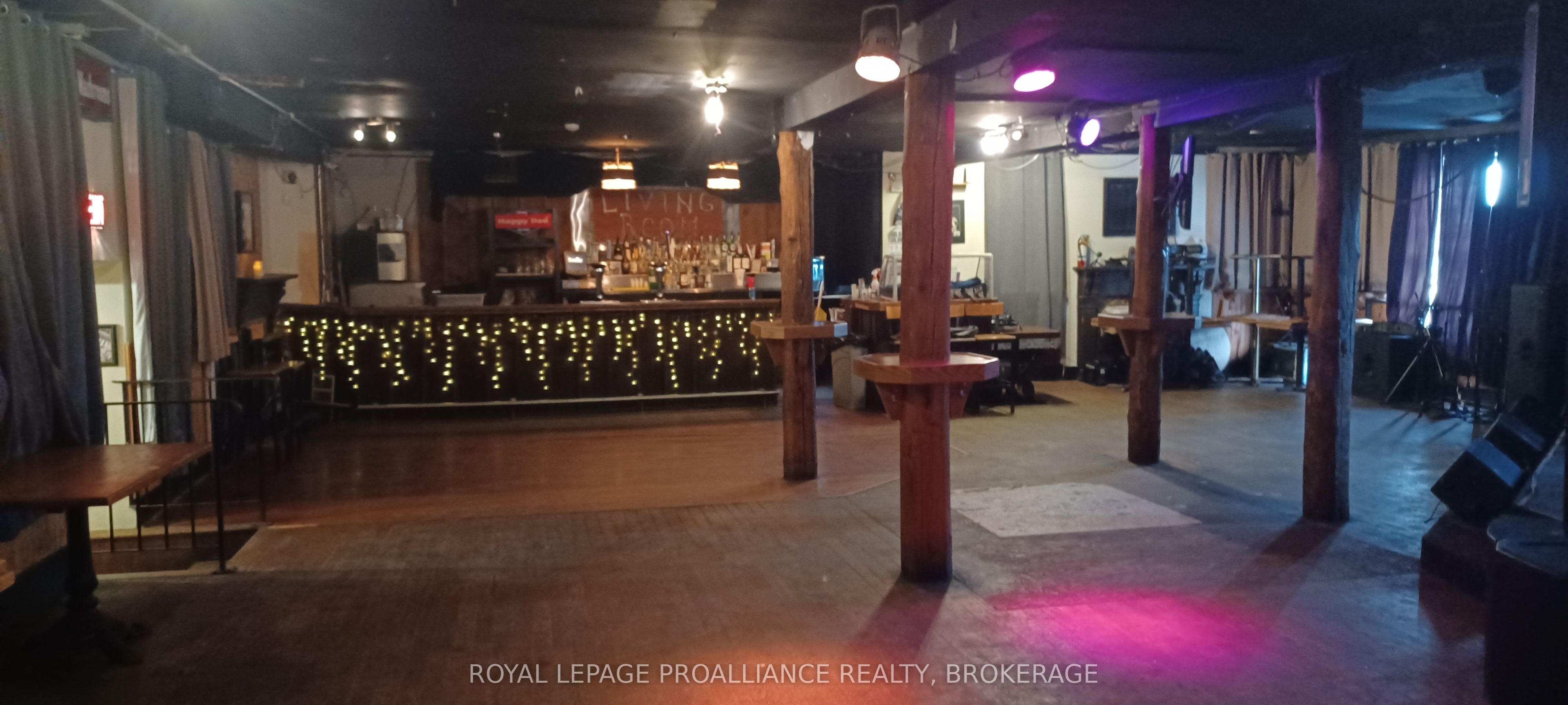 506 Princess Street Property Photo 11