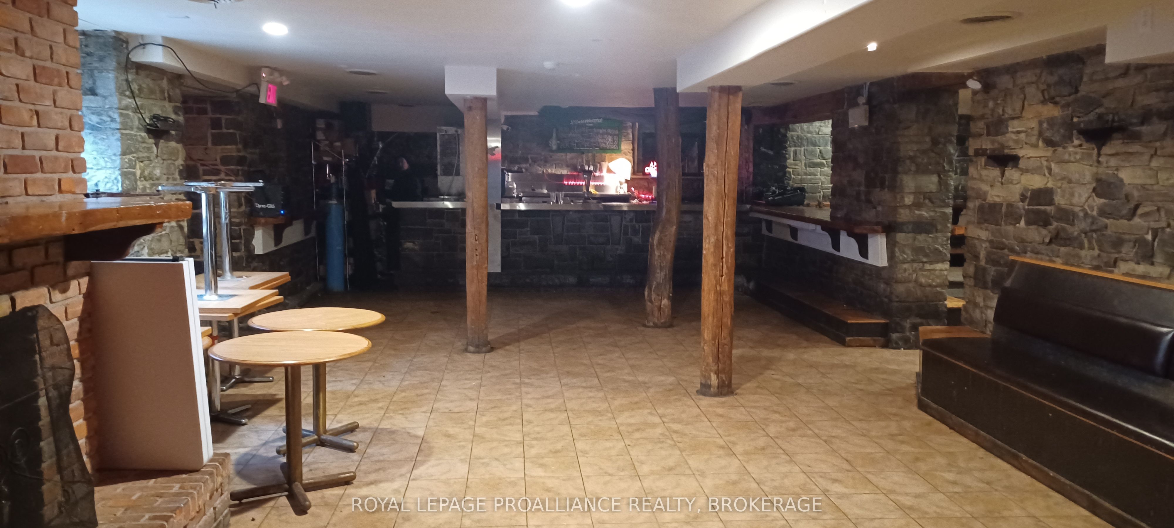 506 Princess Street Property Photo 13