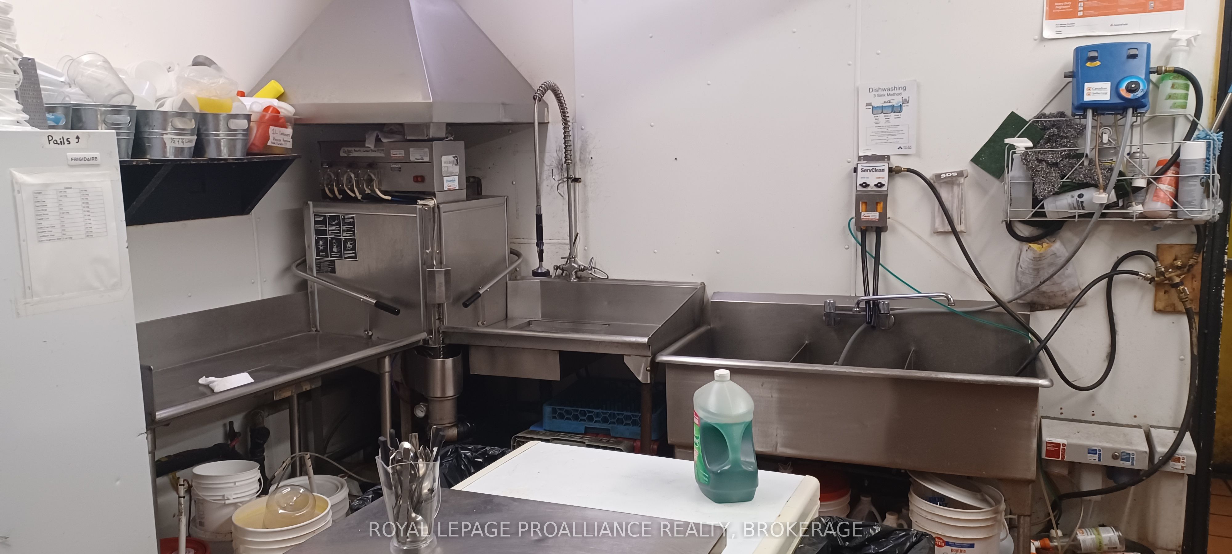 506 Princess Street Property Photo 16