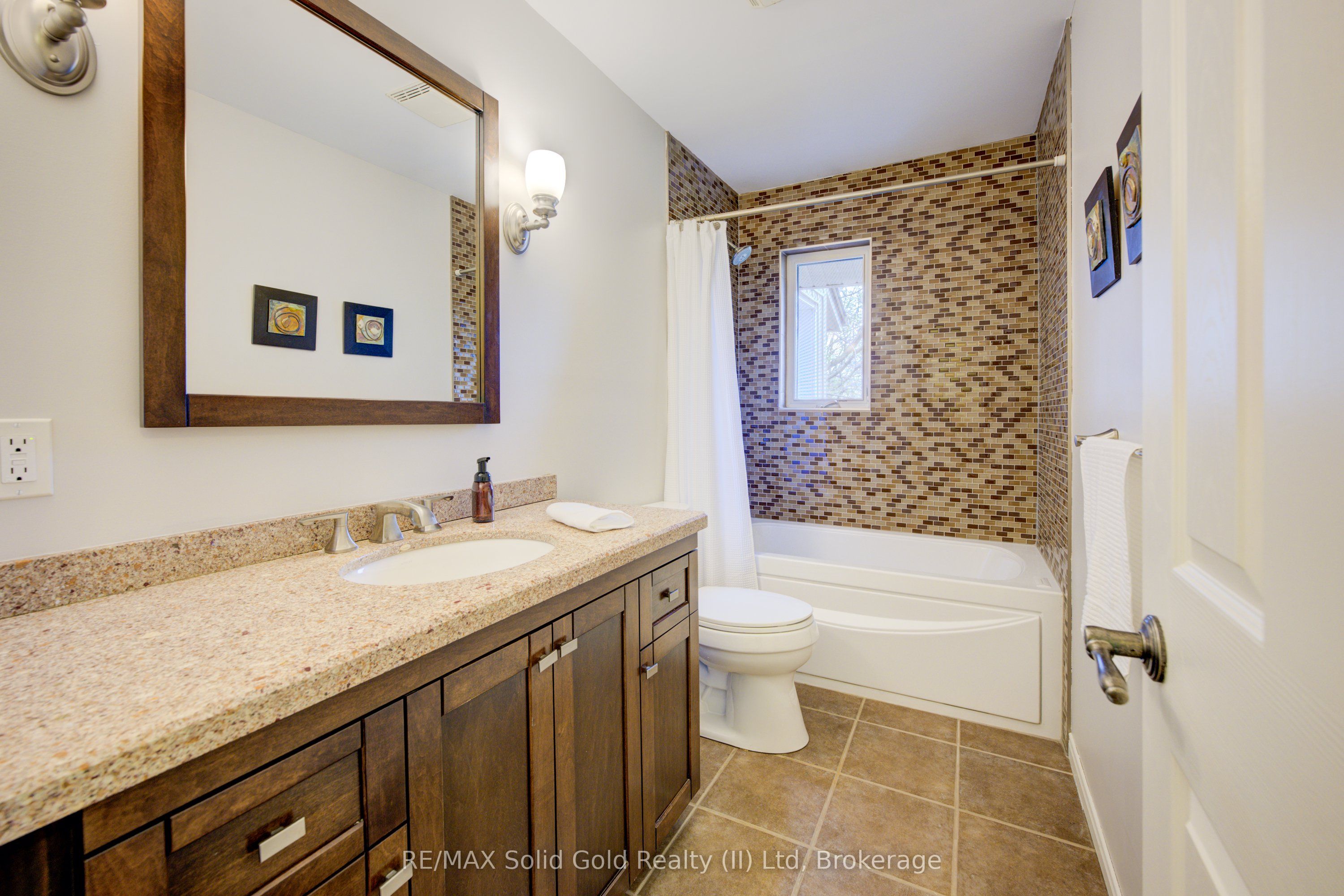 1020 Rivers Edge Drive Property Photo 23