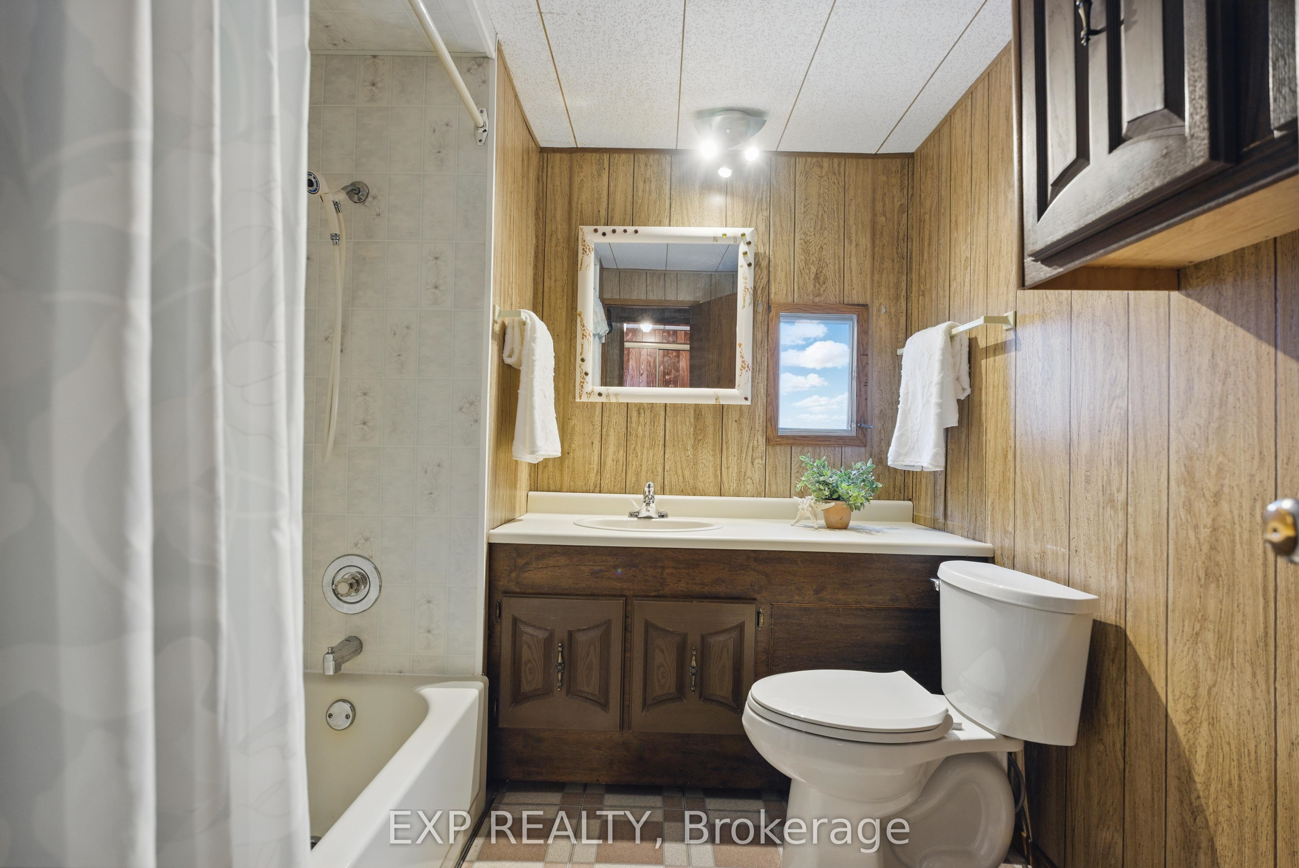 5b Southwell Drive Property Photo 40