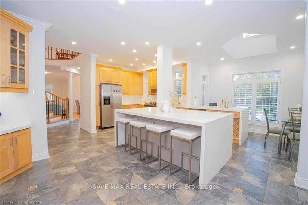 50 Islandview Way Property Photo 11
