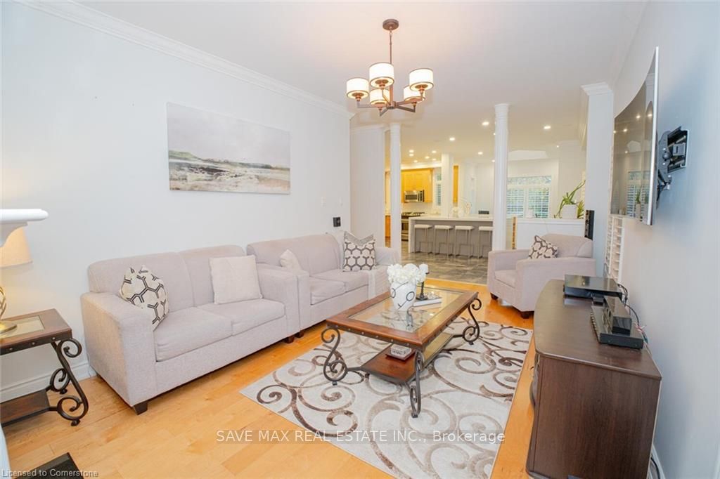 50 Islandview Way Property Photo 13