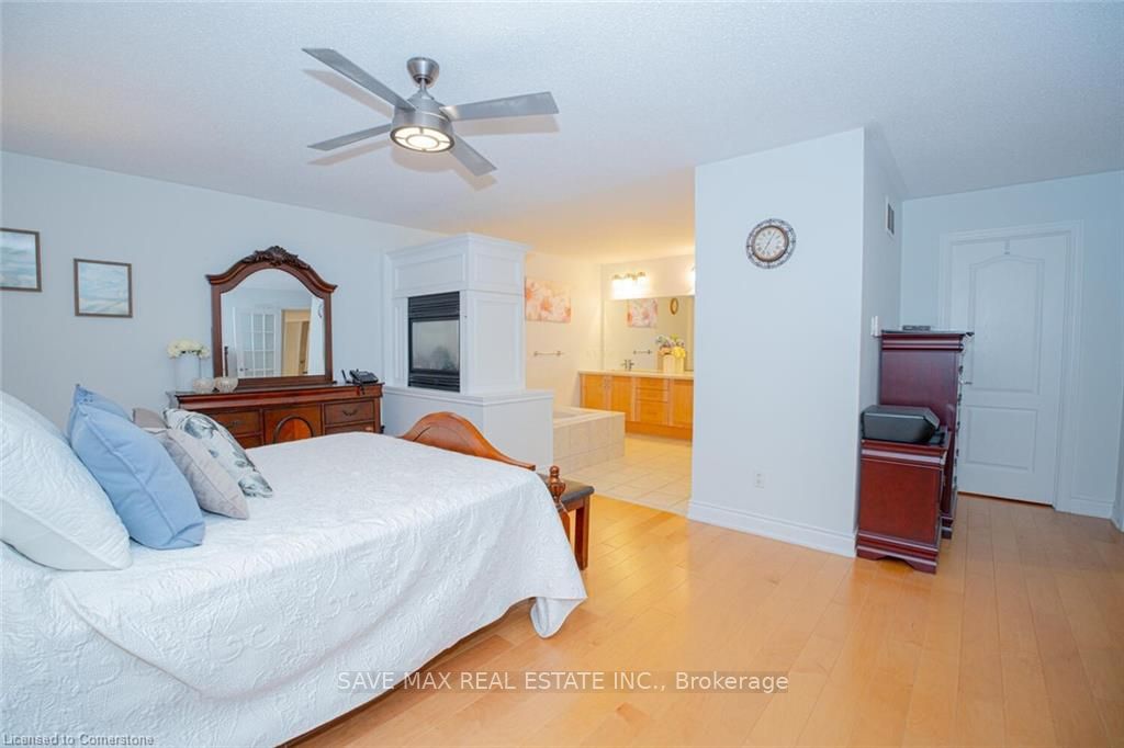 50 Islandview Way Property Photo 17