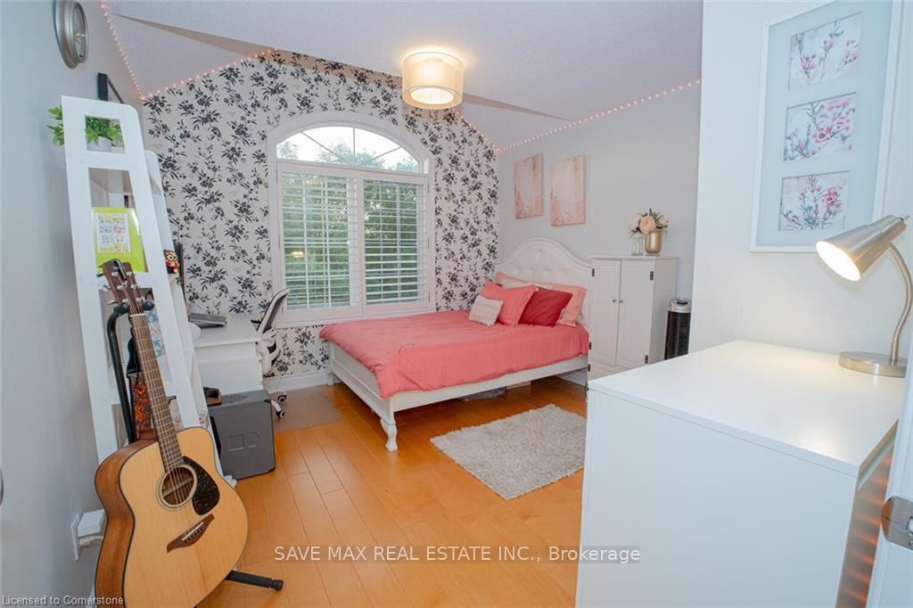 50 Islandview Way Property Photo 24