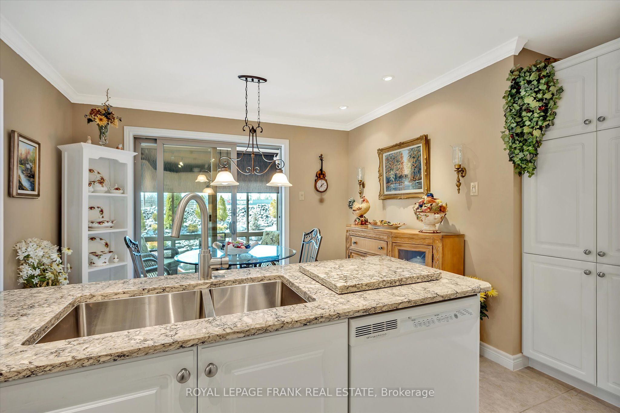 42 Huntingwood Crescent Property Photo 10
