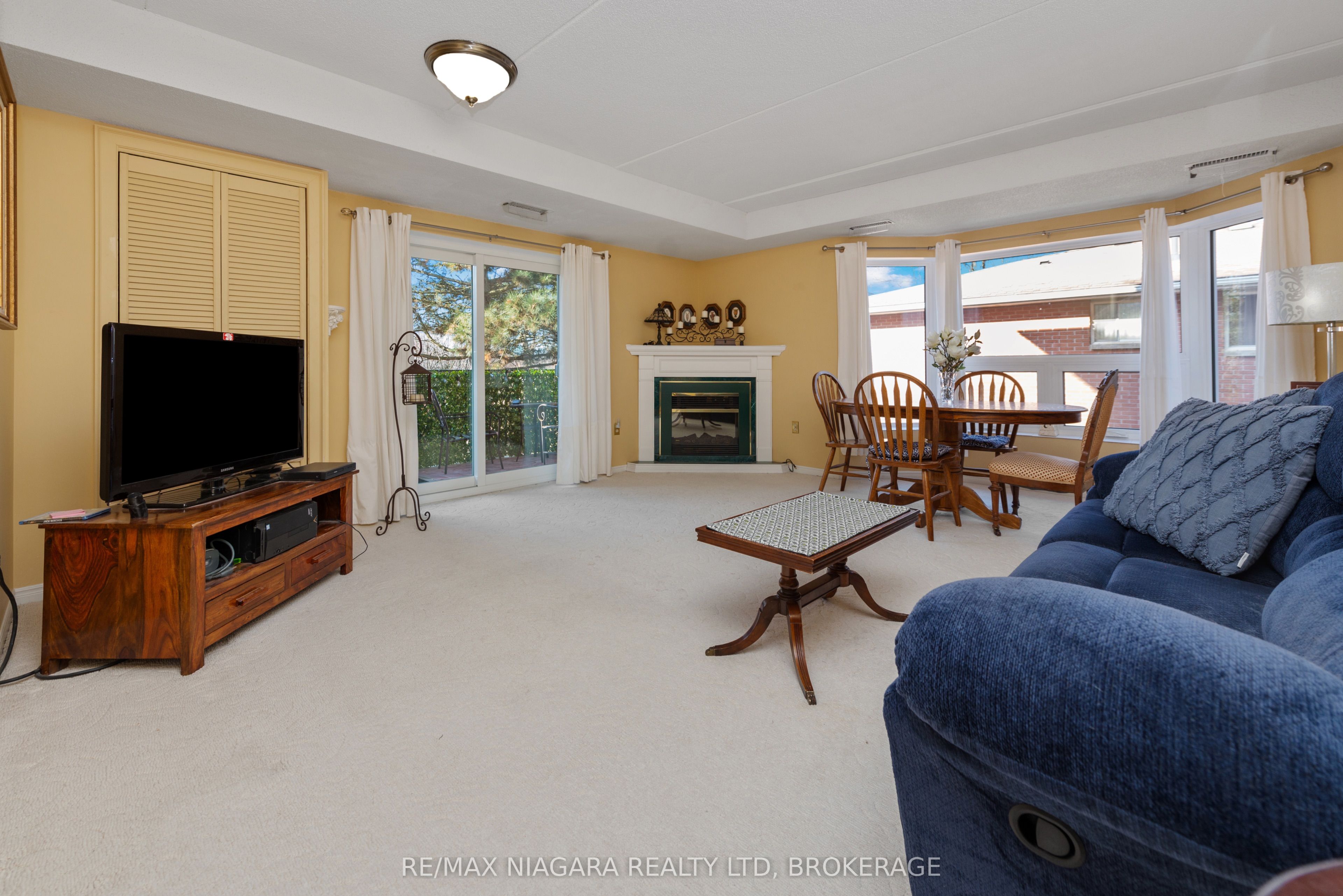 6704 Thorold Stone Road 206 Property Photo 7