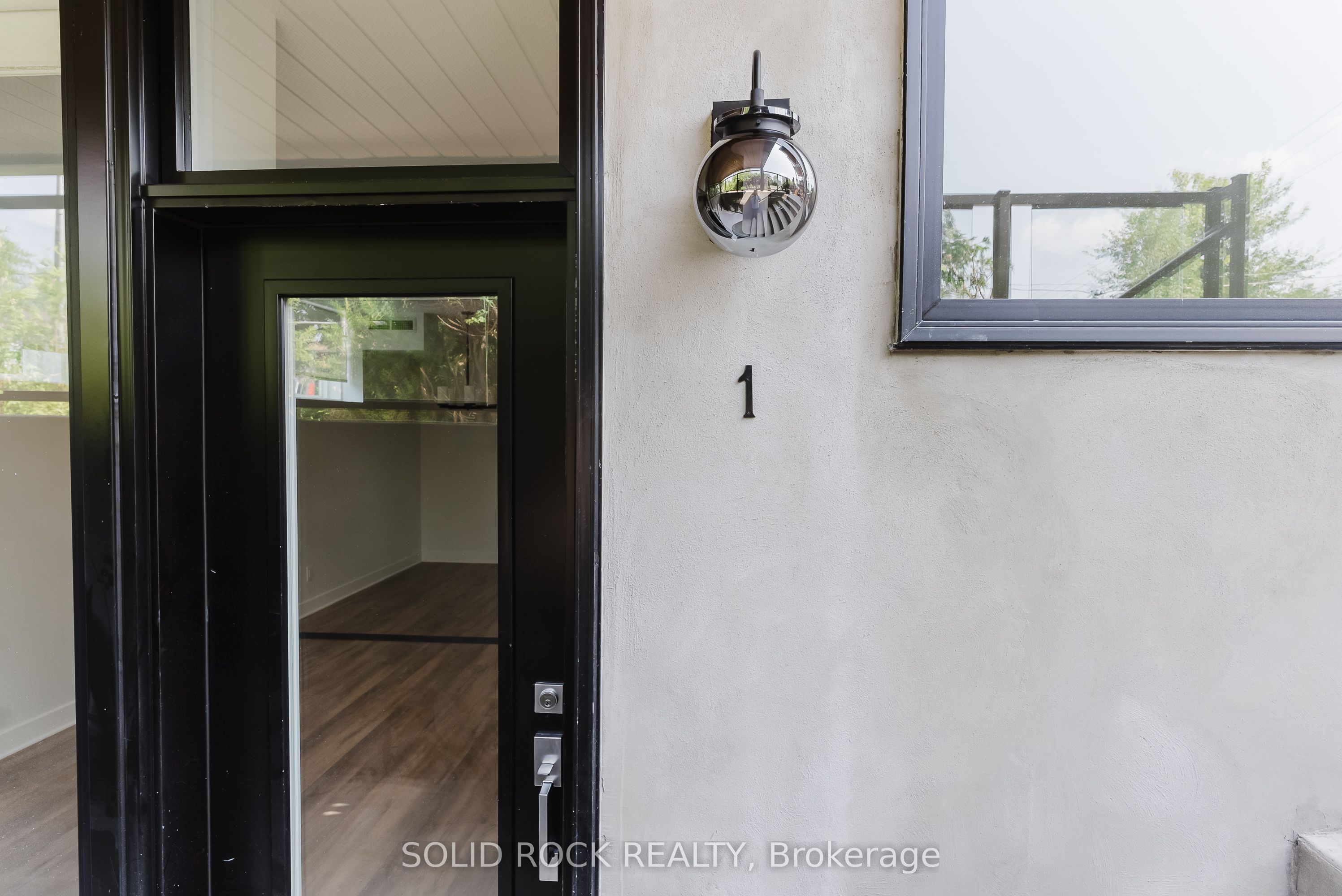 845 Champlain Street Unit 4 The Bowtie Property Photo 11