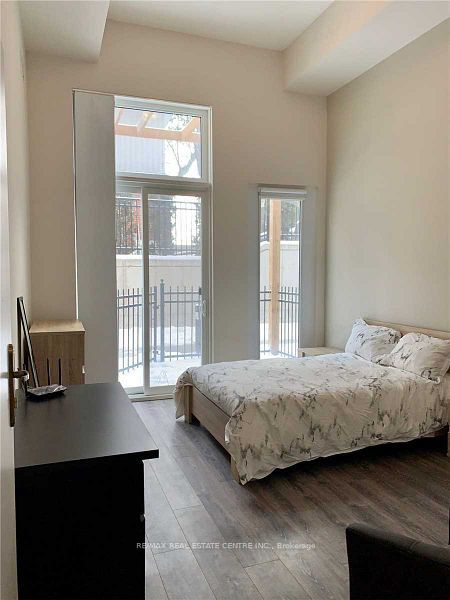 #102 - 253 Albert Street Property Photo 1