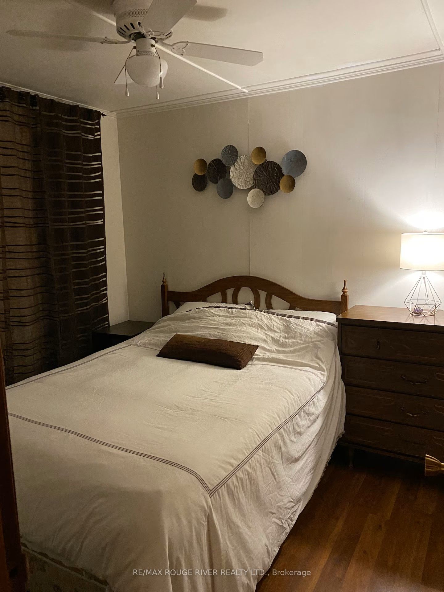 200 Hampton Crescent Property Photo 18