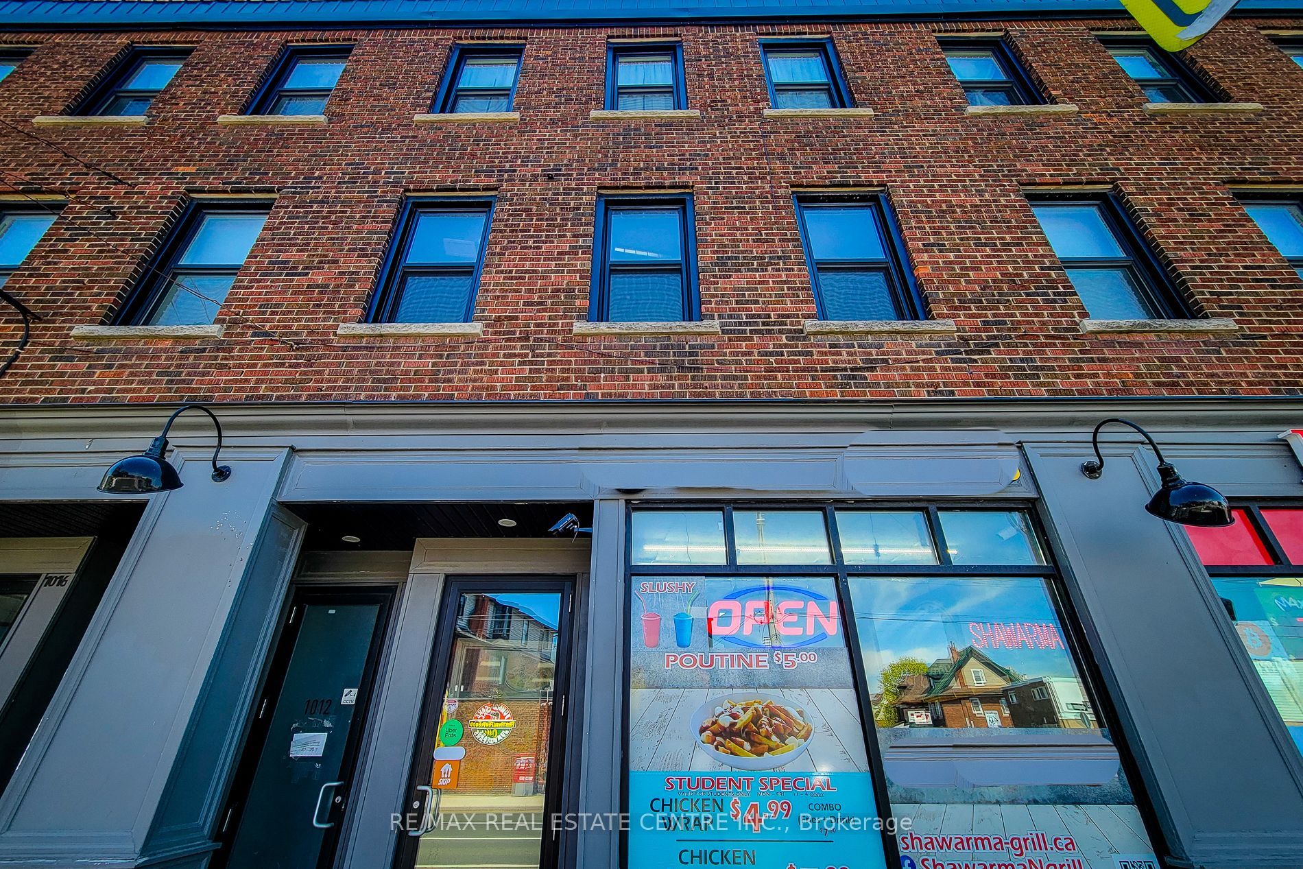 1010 King Street Property Photo 1