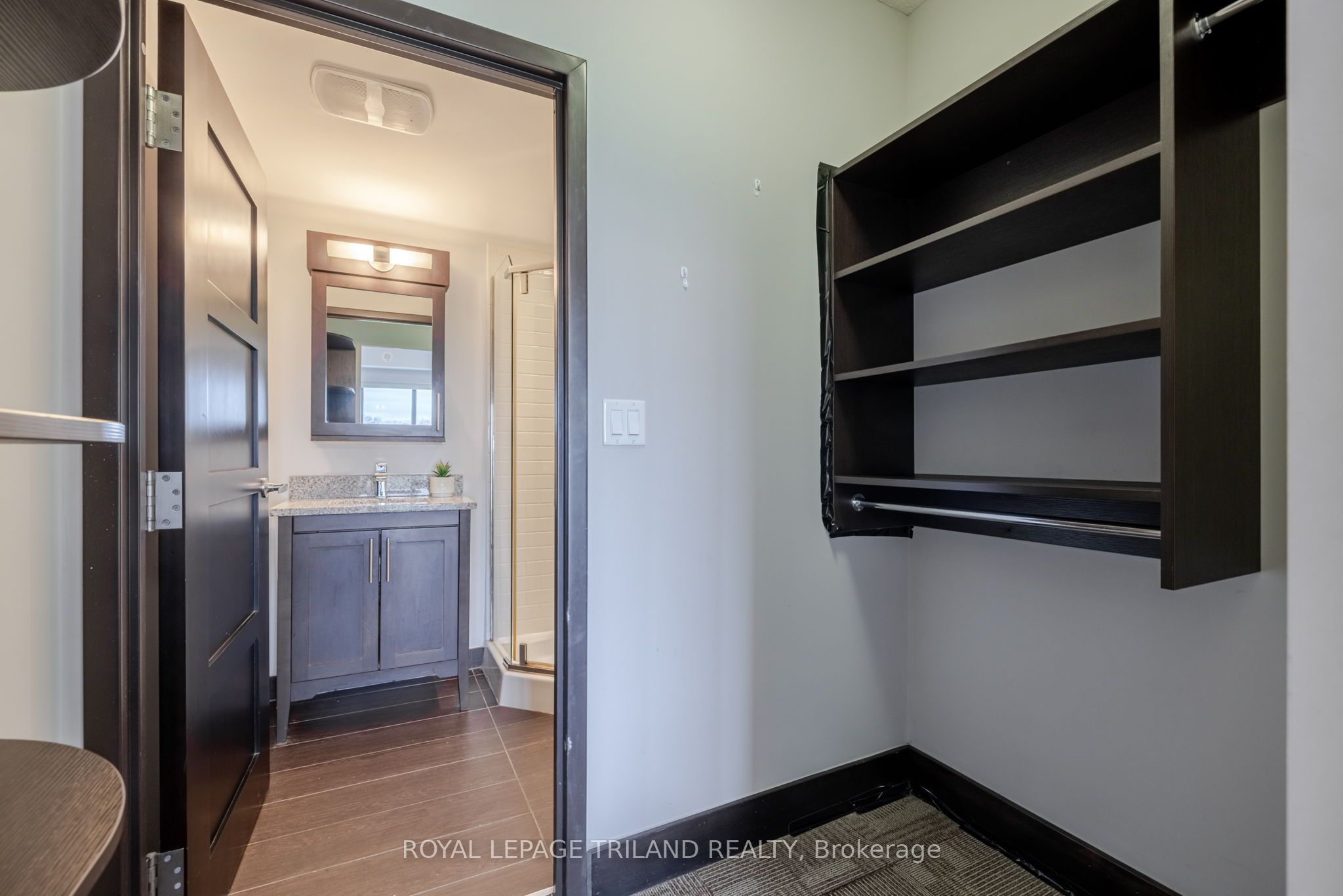 1235 Richmond St Property Photo 14