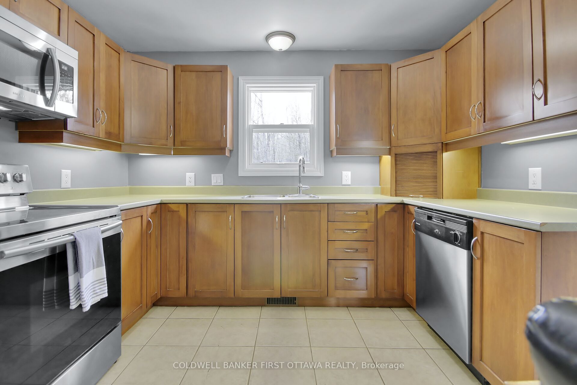 350 Old Union Hall Road Property Photo 11