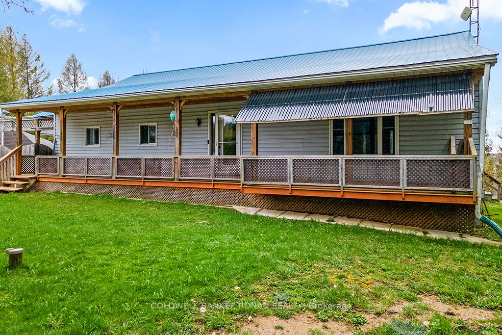 316522 Highway 6 Property Photo 3
