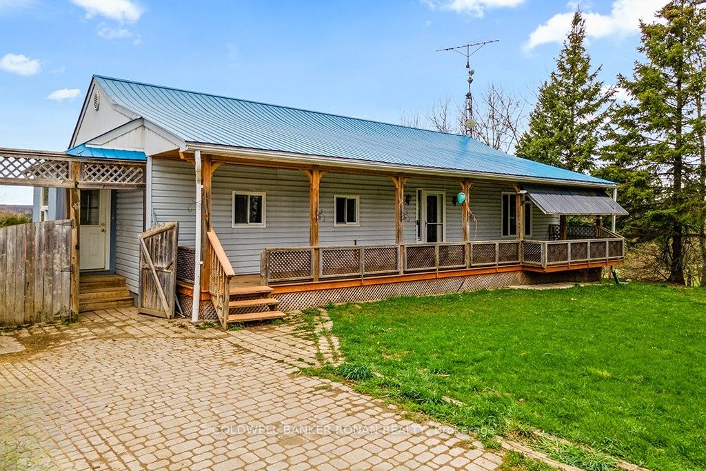 316522 Highway 6 Property Photo 4