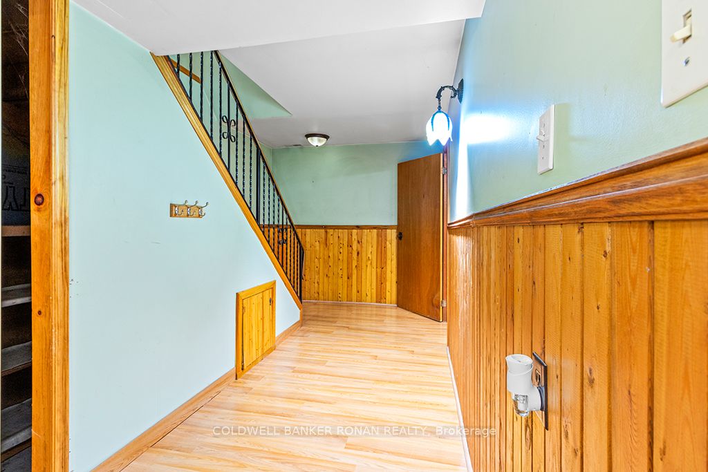316522 Highway 6 Property Photo 28