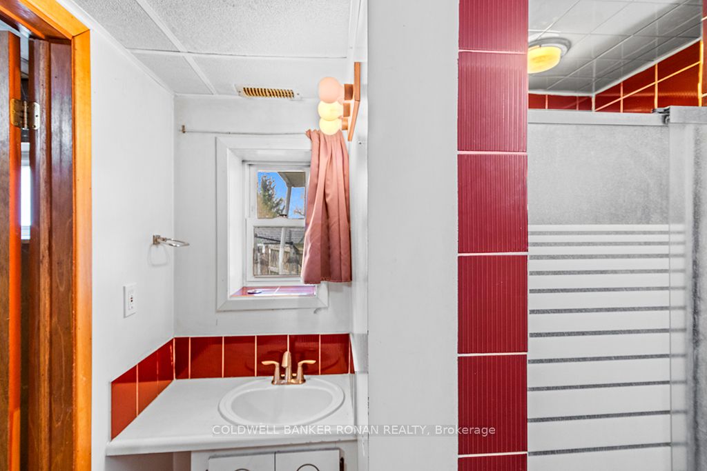 316522 Highway 6 Property Photo 34