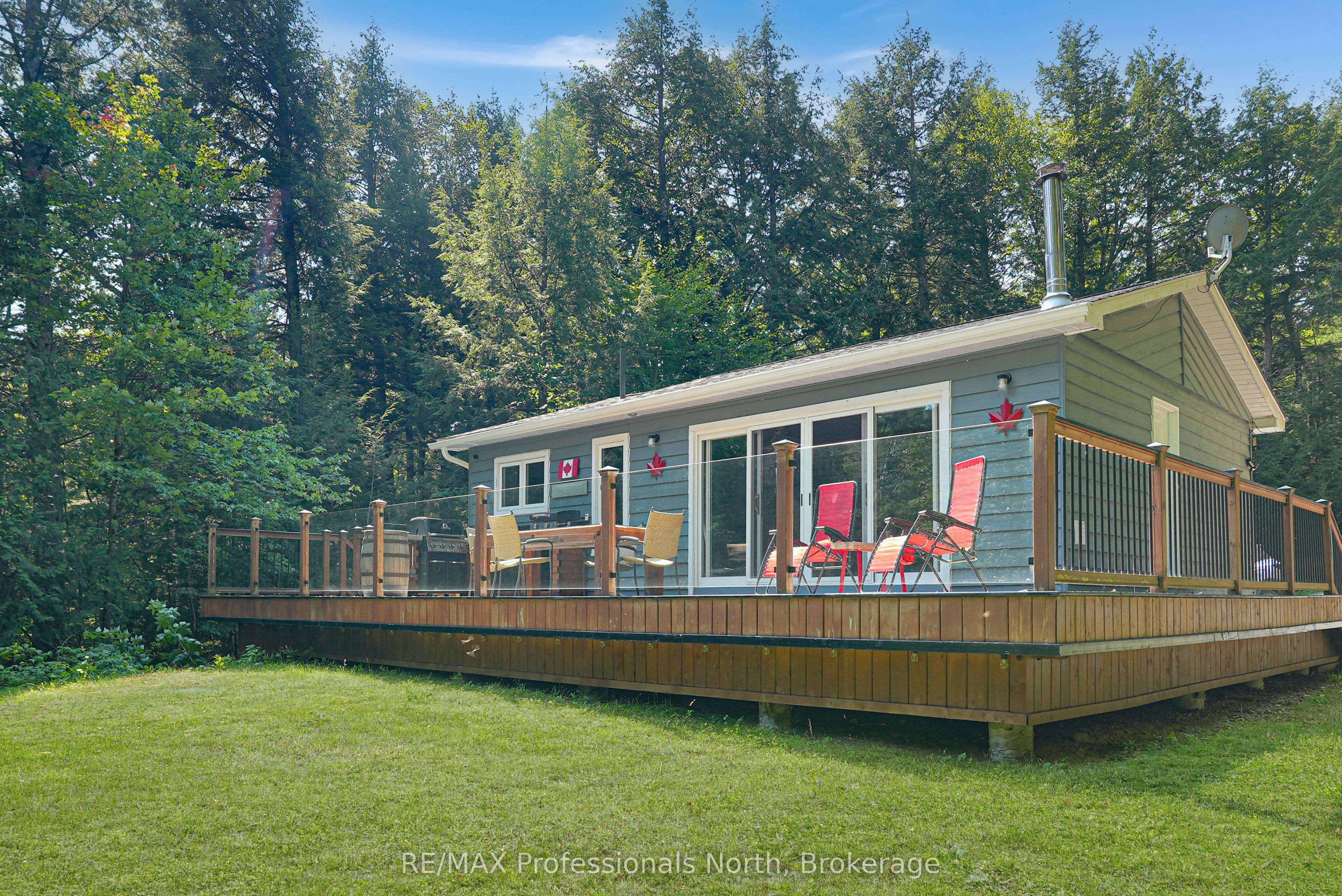 1192 Charlie George Lake Dr Property Photo