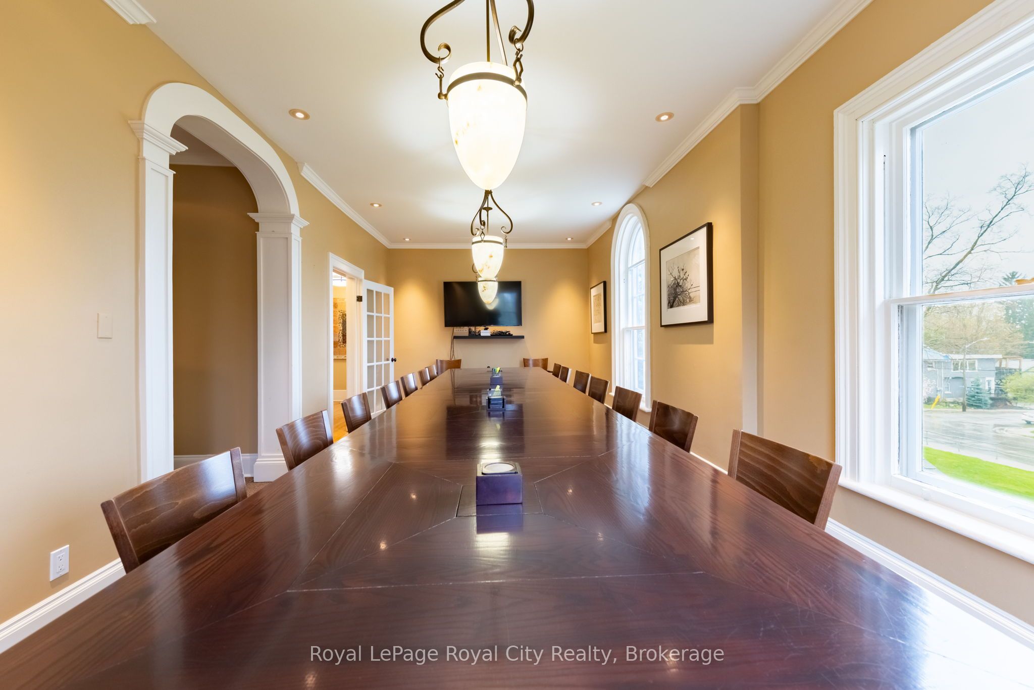 457 Woolwich Street Property Photo 16