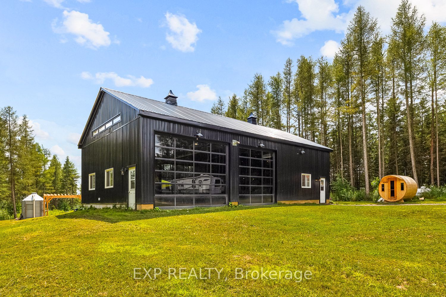 9307 9 Sideroad Property Photo 2