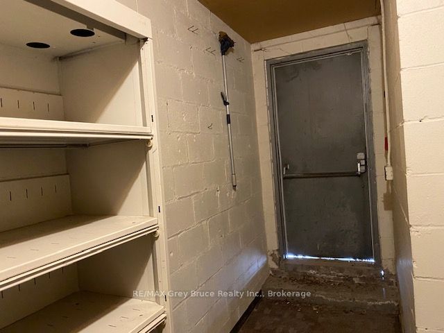 153 8th Street E Property Photo 6