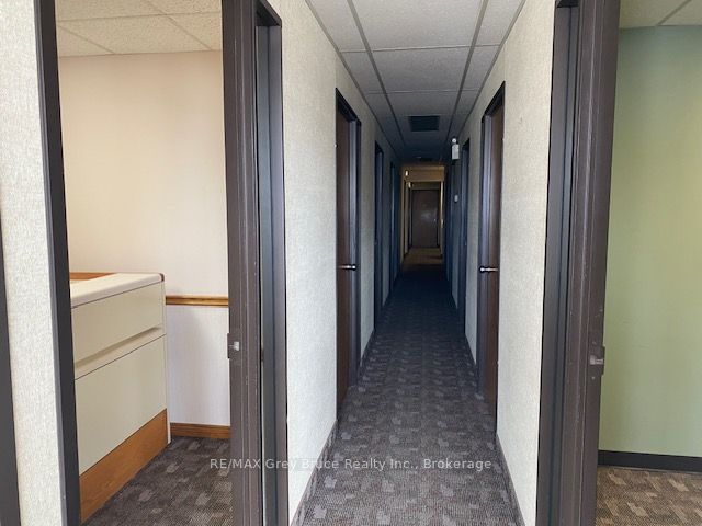 153 8th Street E Property Photo 7