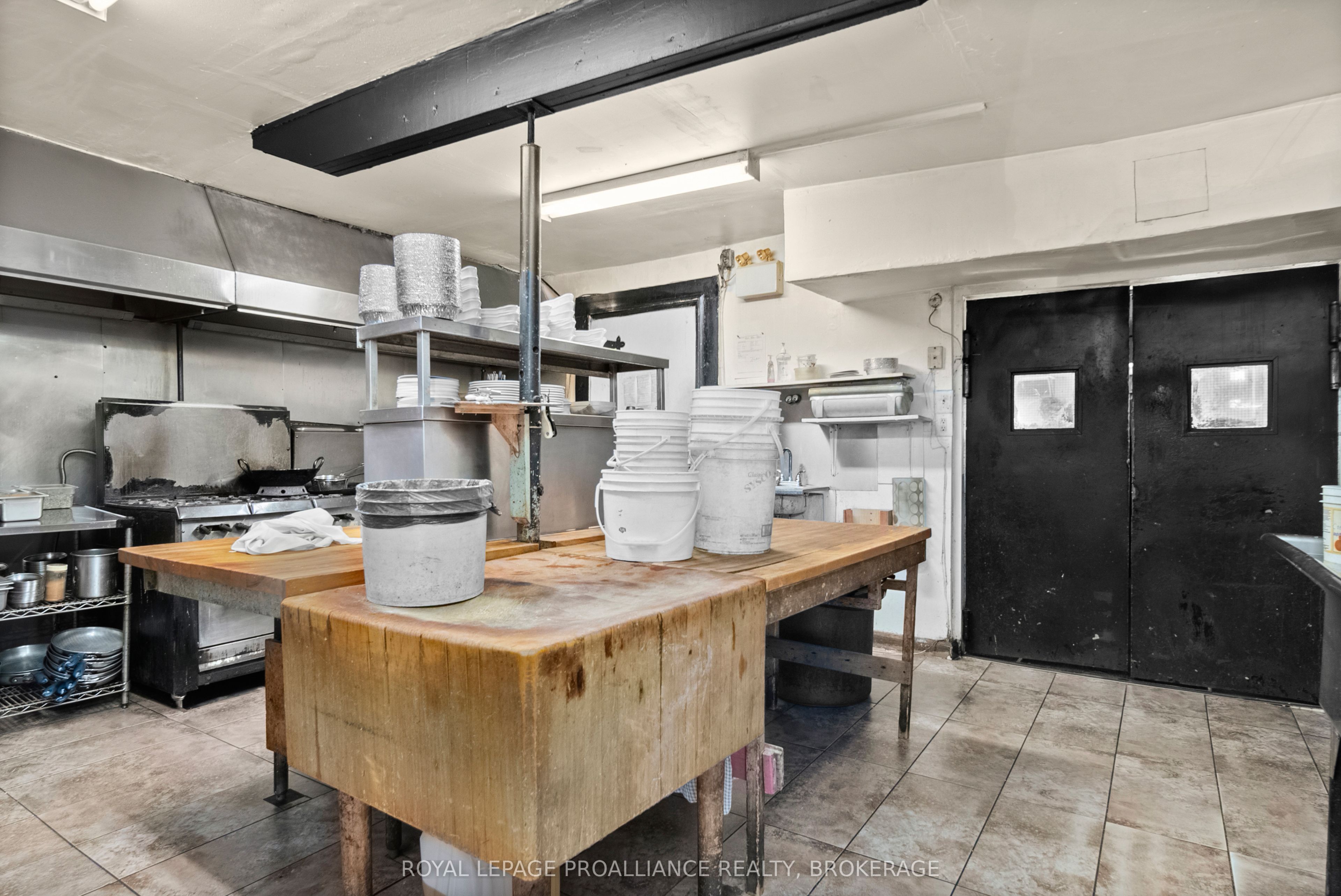 479 Princess Street Property Photo 17