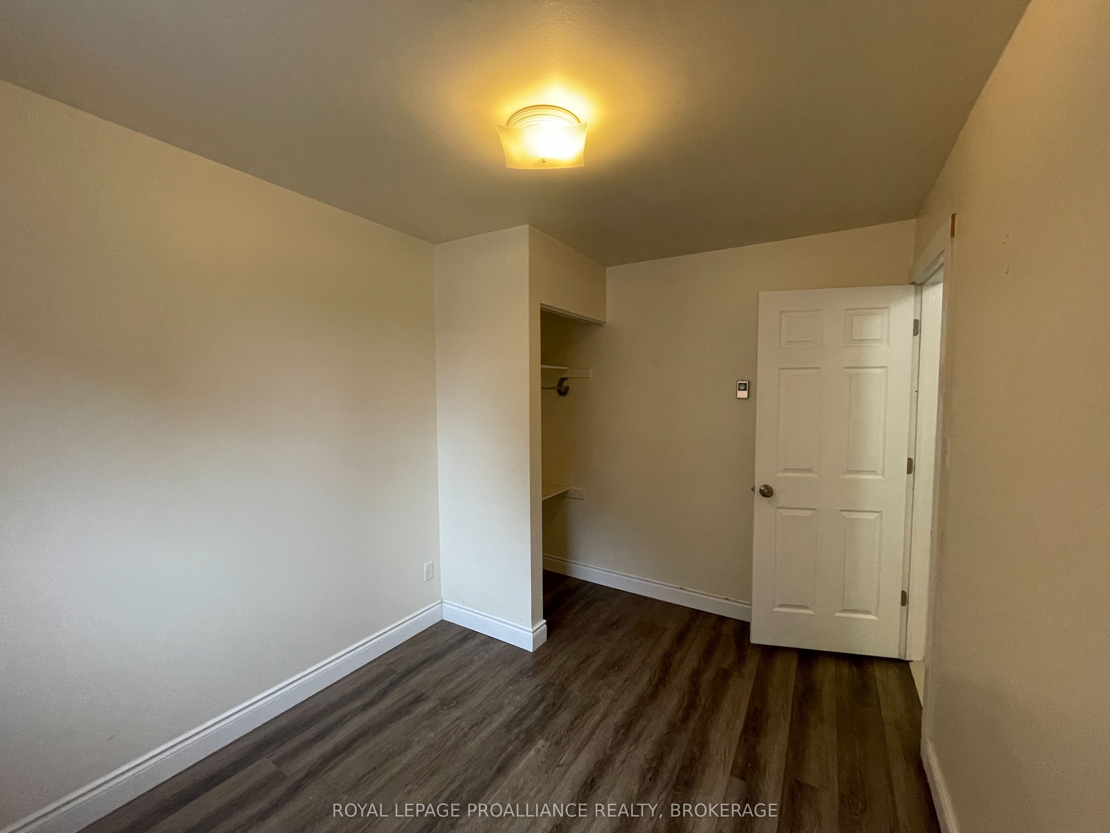 479 Princess Street Property Photo 23