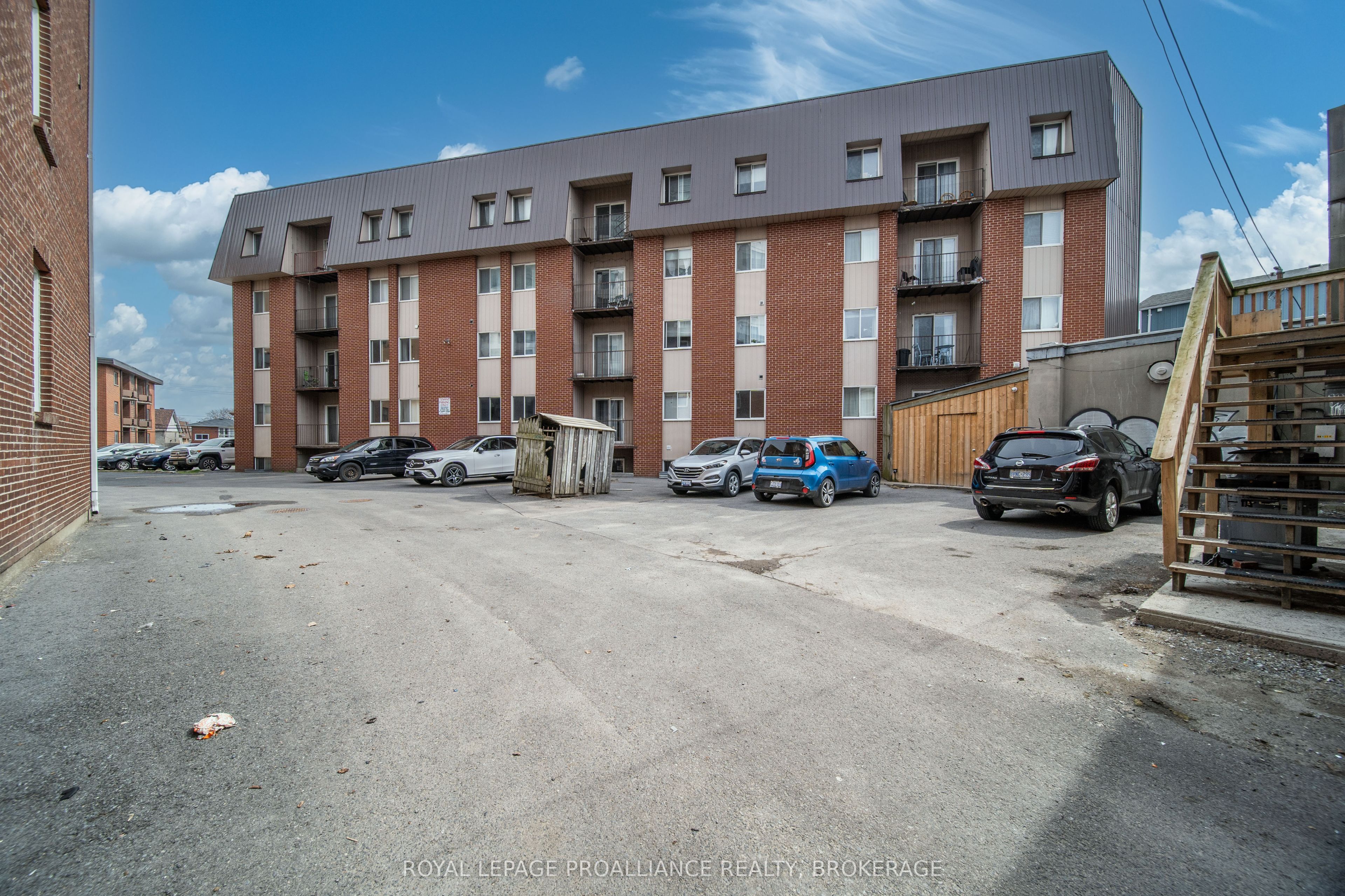 479 Princess Street Property Photo 44