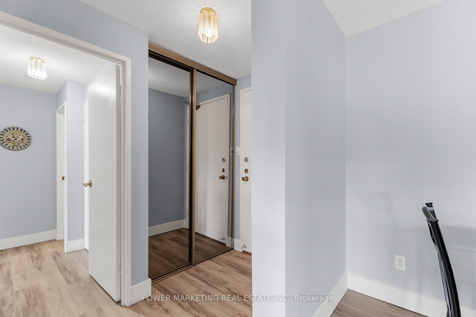 #715 - 1599 Lassiter Terrace Property Photo 7