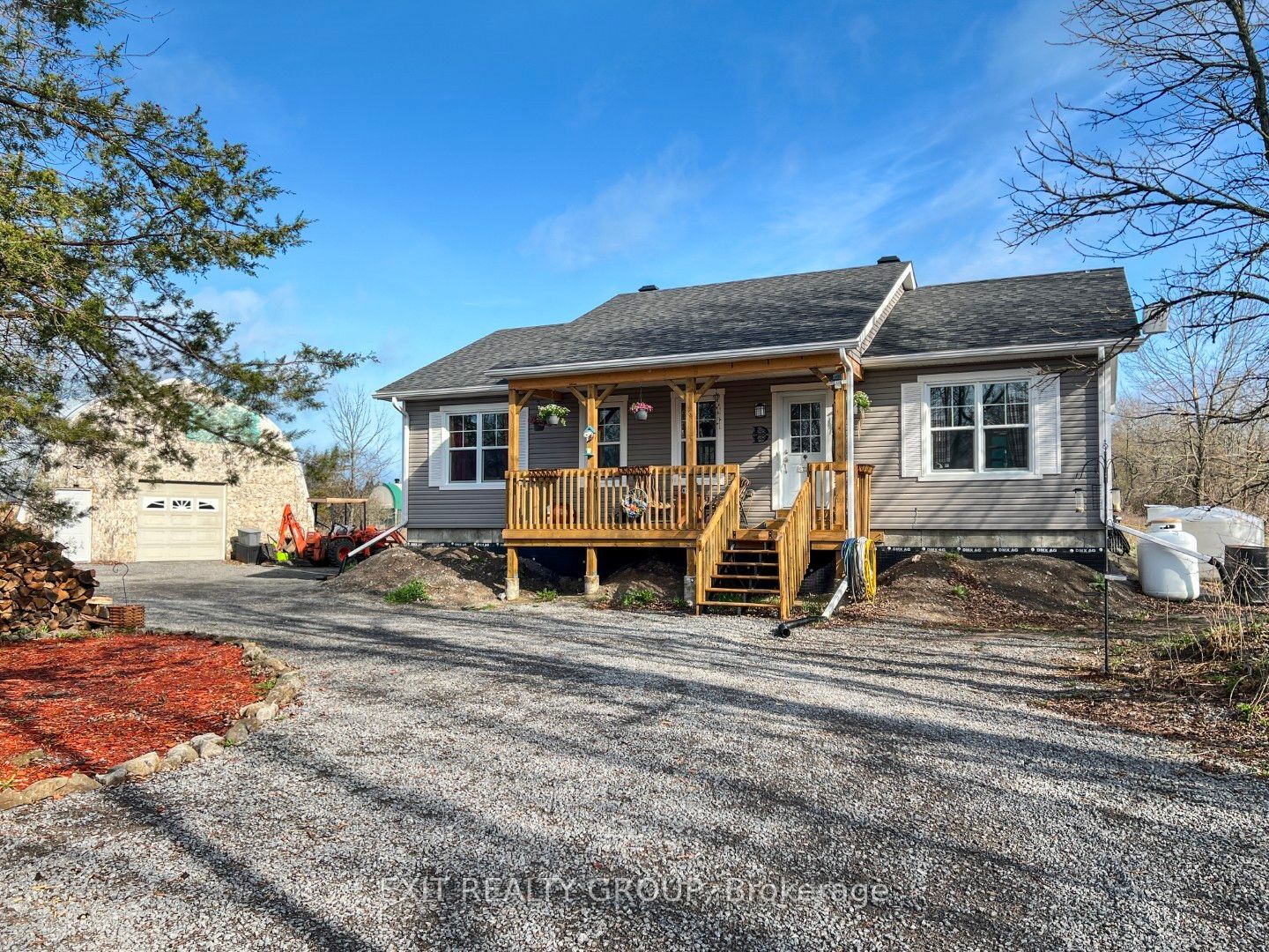 305 Bateman Road Property Photo 3