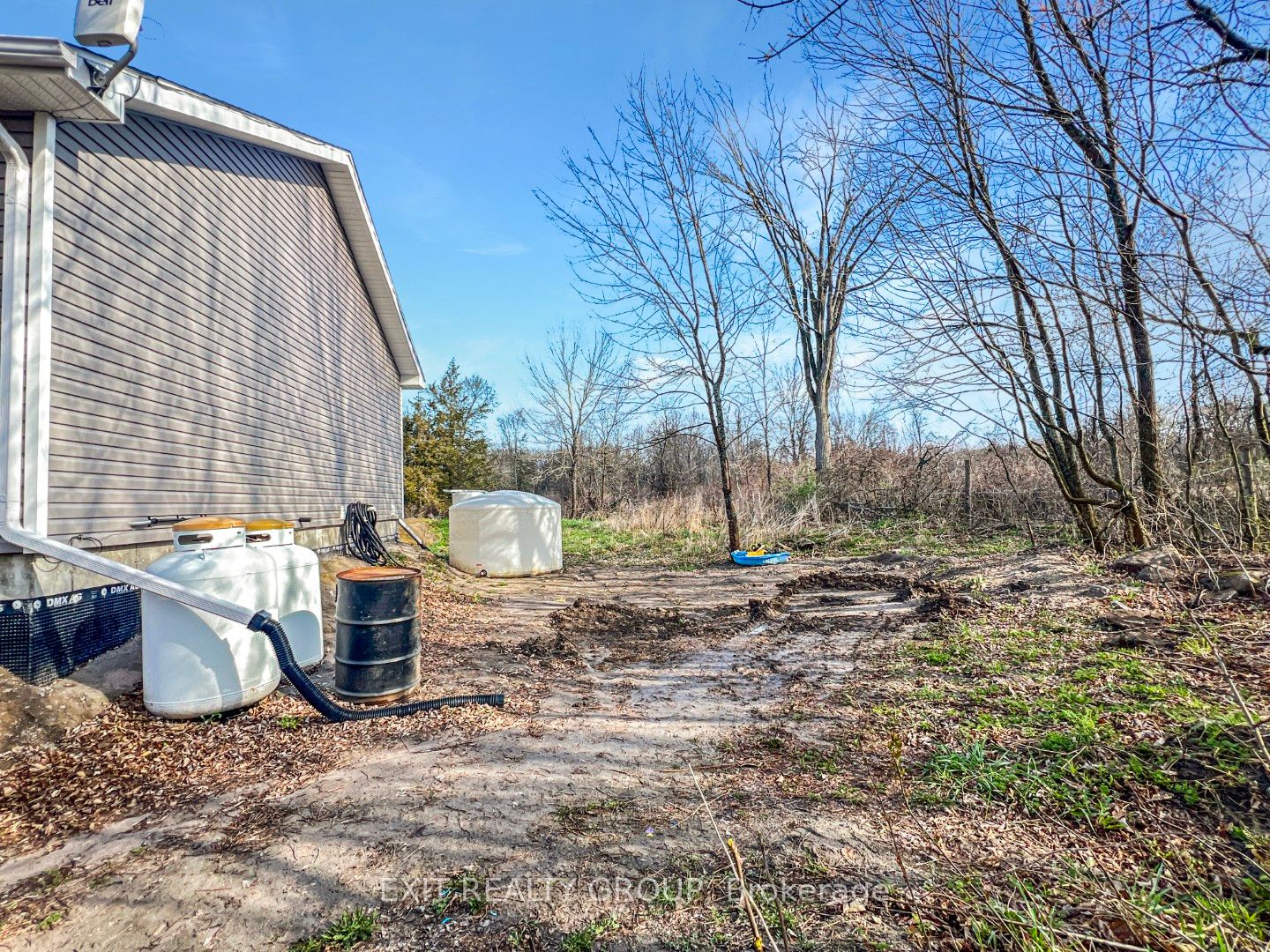 305 Bateman Road Property Photo 10
