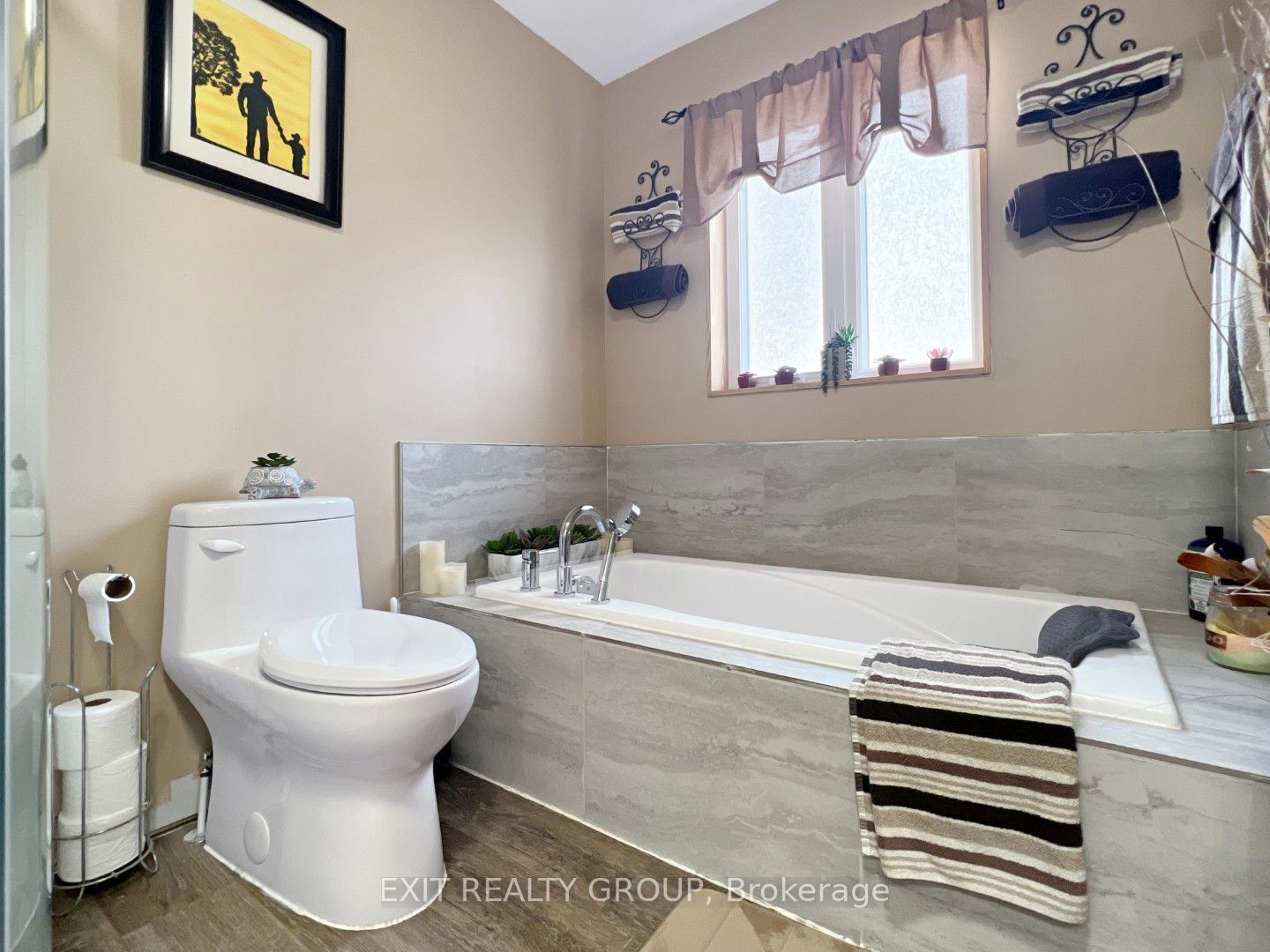 305 Bateman Road Property Photo 21
