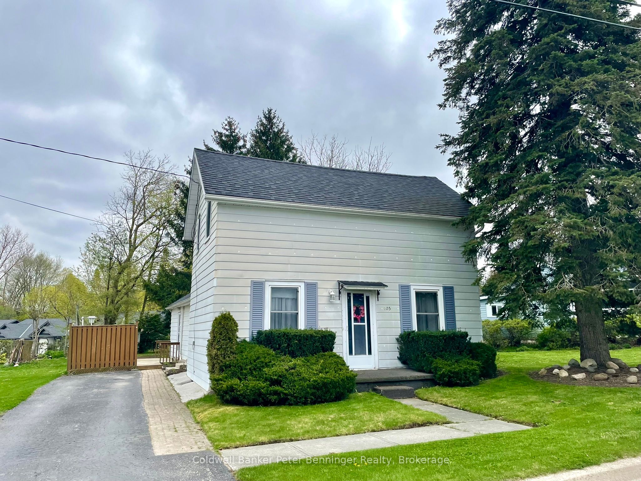 105 Mcgivern Street Property Photo