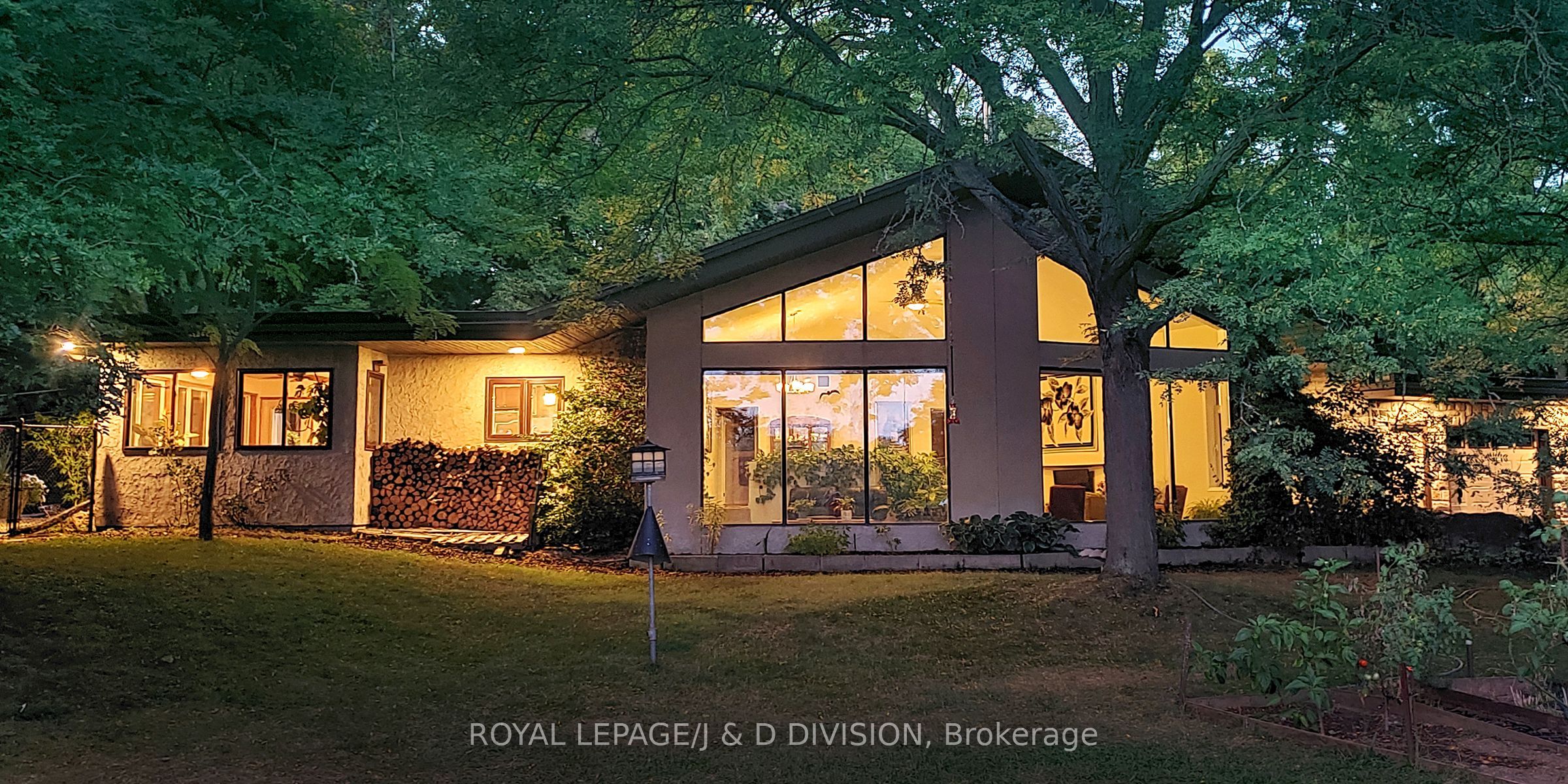 295 Brant Road Property Photo 2
