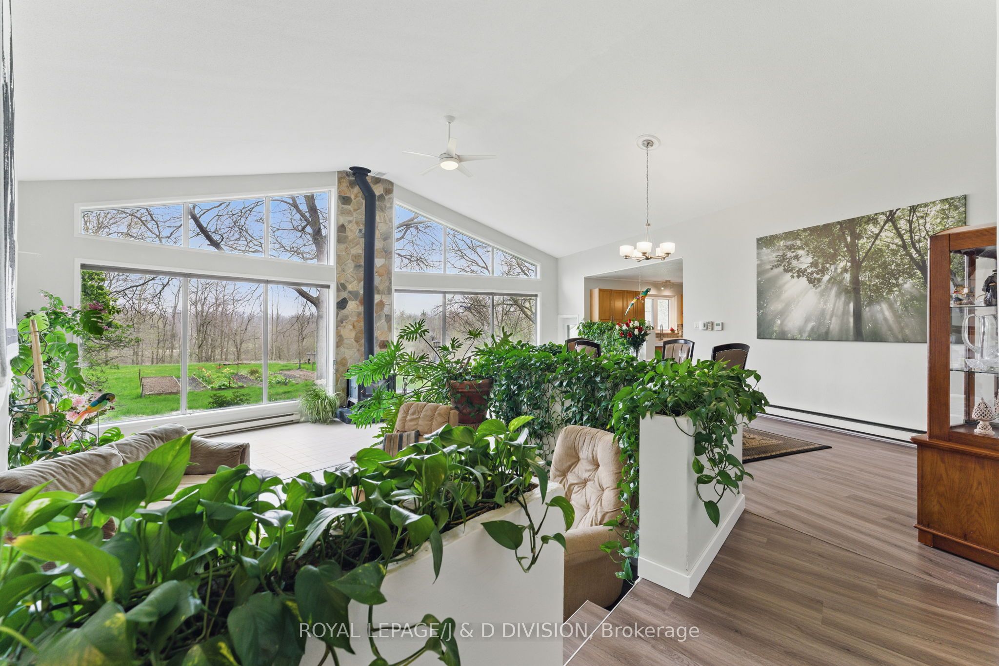 295 Brant Road Property Photo 4